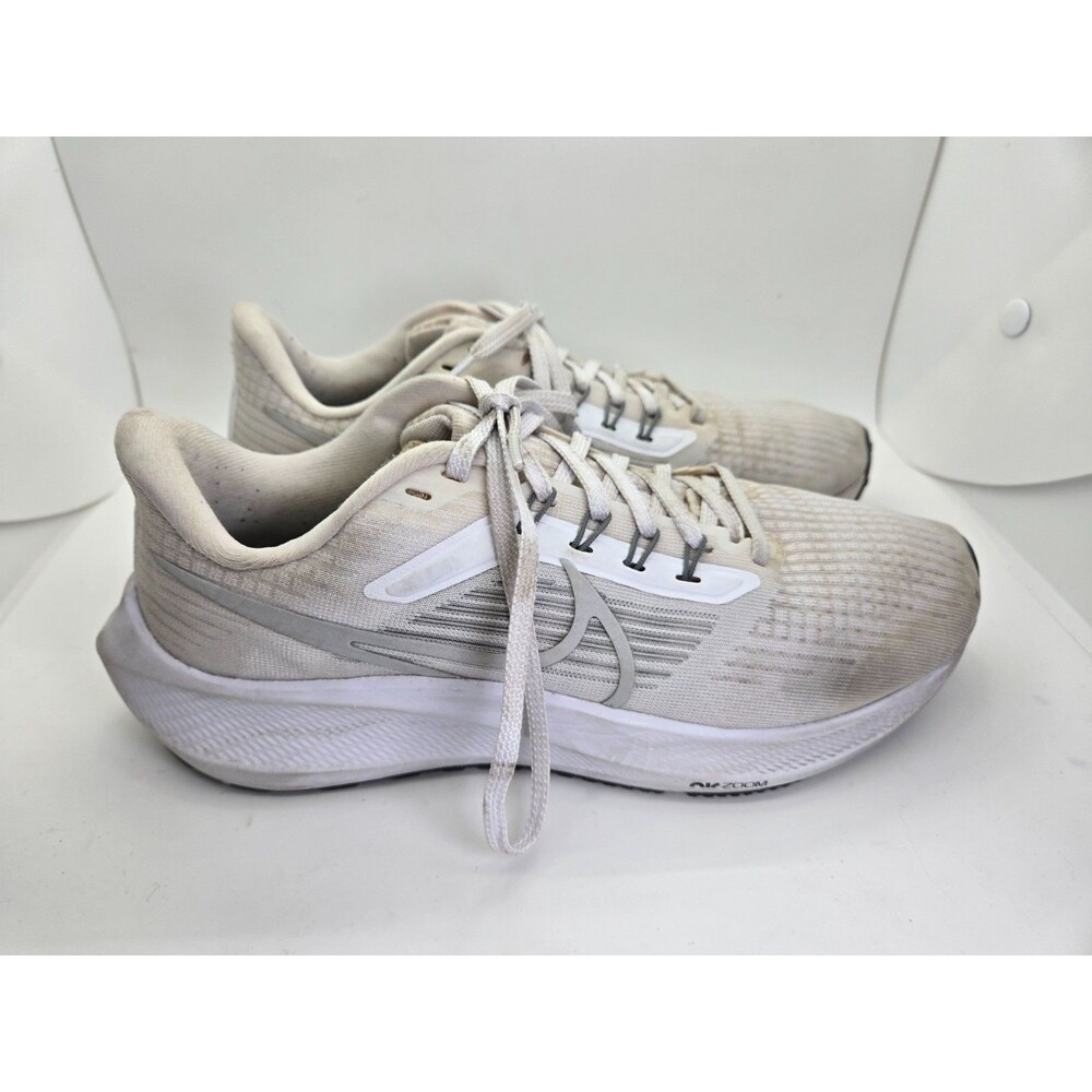 Nike Air Zoom Pegasus 39 Shoes Men's 6 White Running Athletic Workout Sneakers